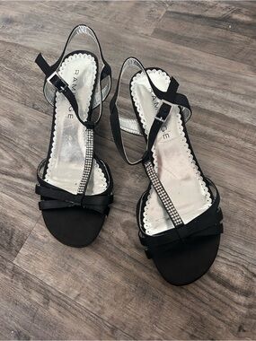 Rampage Black Rhinestone T-Strap Evening Sandals